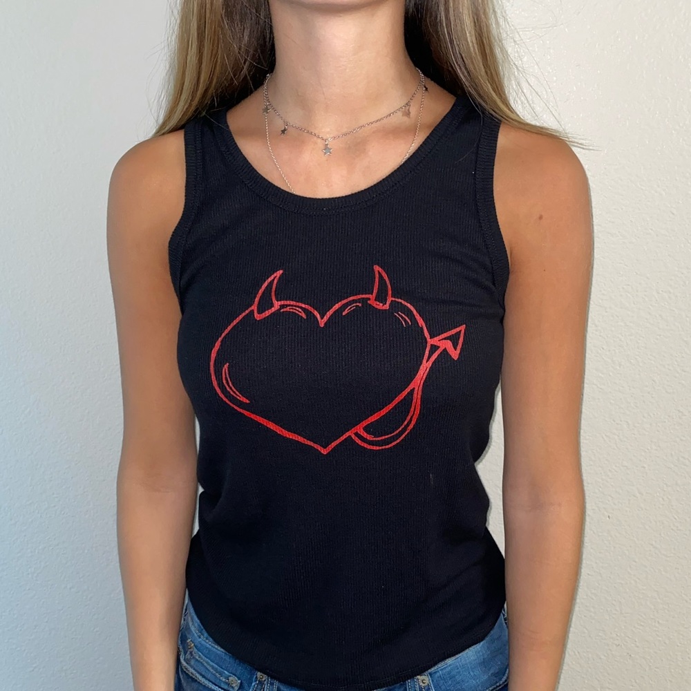 Black tank topNEVER WORN with heart and devil horn